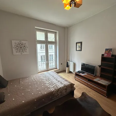 With Shared Bathroom And Kitchen In Center Of Old Town * Gdansk